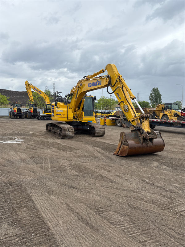 2023 Komatsu PC238USLC-11 5435