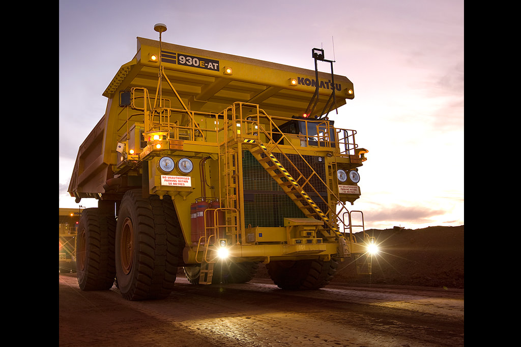 Komatsu 930E4 Specs SMS Equipment