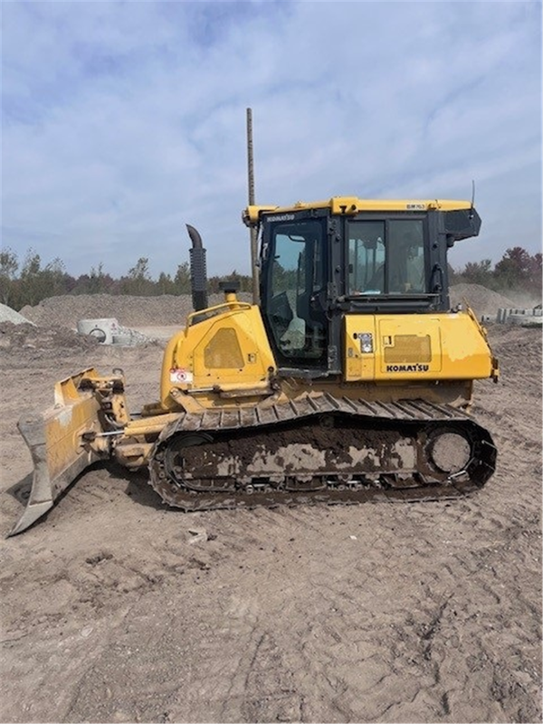 2019 KOMATSU D39PX-24 MD0054131
