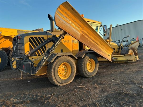 2015 Volvo G970 4908