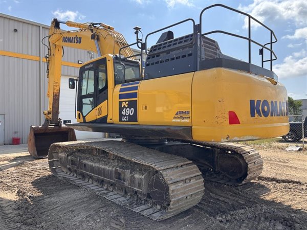 2022 Komatsu PC490LCi-11 5490