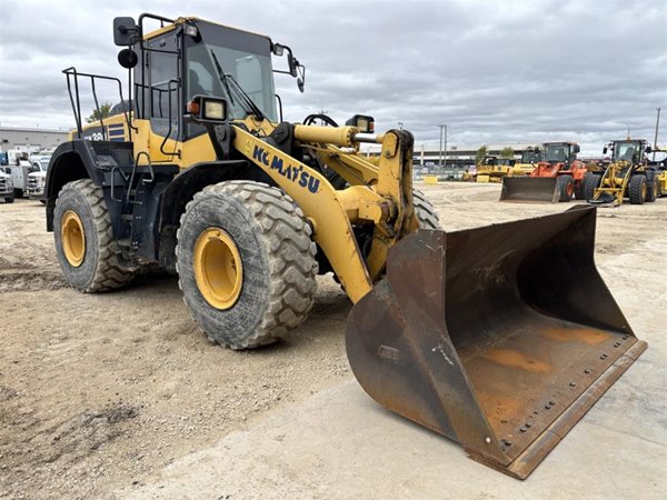 2017 Komatsu WA380-8 5236