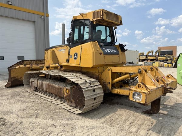 2011 DEERE 850J 5174