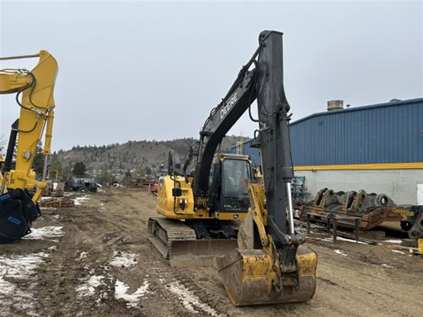 2021 DEERE 135G 5330