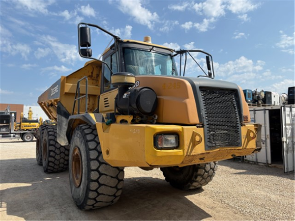 2009 DEERE 400D 5208