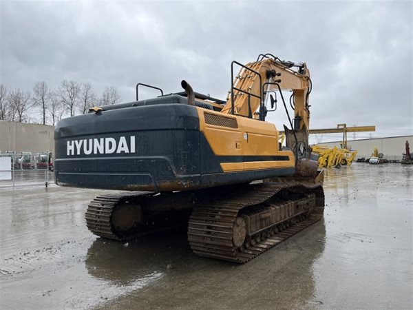 2018 HYUNDAI HX330L 5101