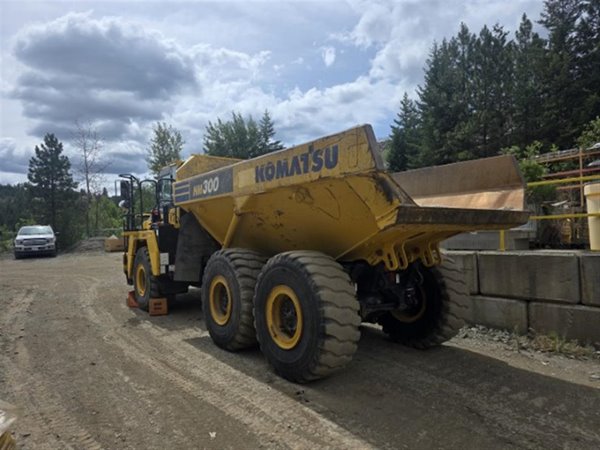 2021 Komatsu HM300-5 5429