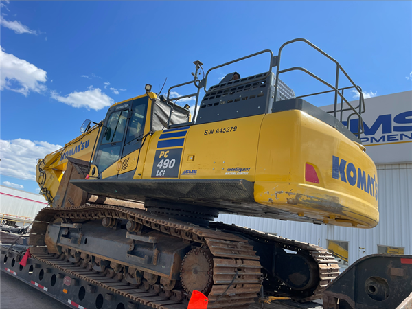 2021 Komatsu PC490LCi-11 5041