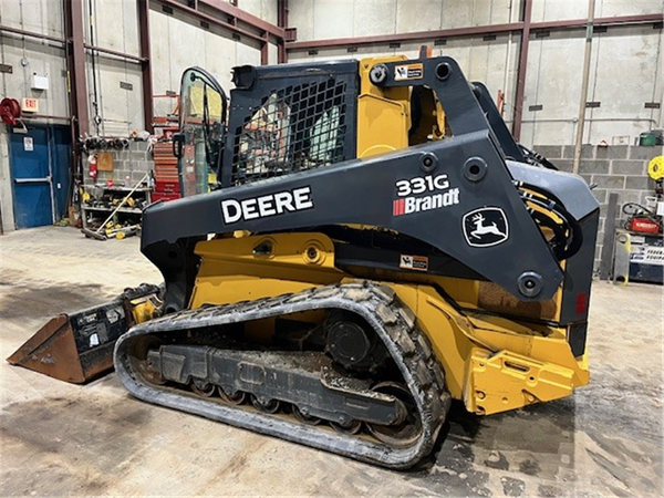 2017 DEERE 331G 5164