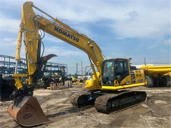 2022 Komatsu PC210LCI-11 5467