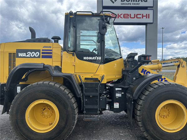 2023 Komatsu WA200-8 5469