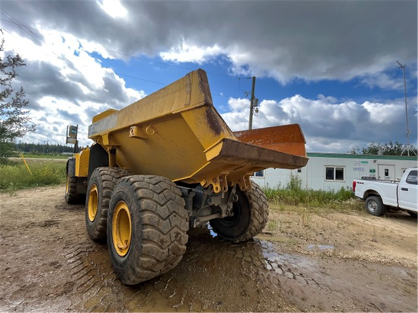 2010 KOMATSU HM300-2 5124