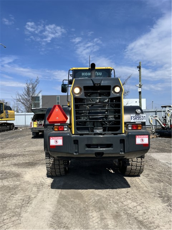 2023 Komatsu WA320-8 4971