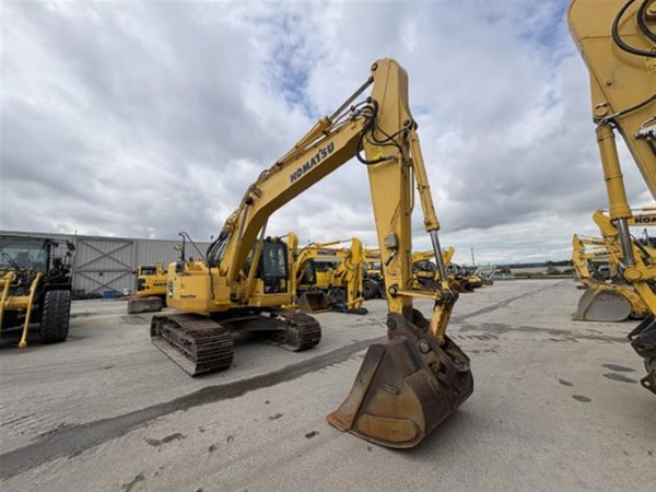 2014 Komatsu PC228USLC-8 5323