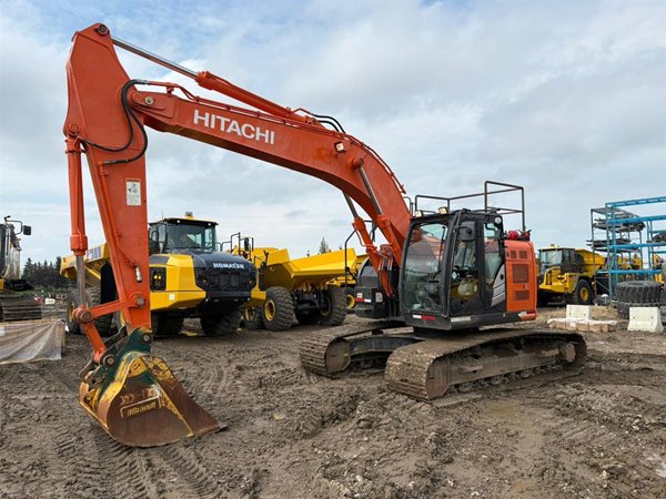 2018 HITACHI ZX245USLC-6 5399