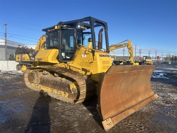 2022 Komatsu D71PX-24 5302