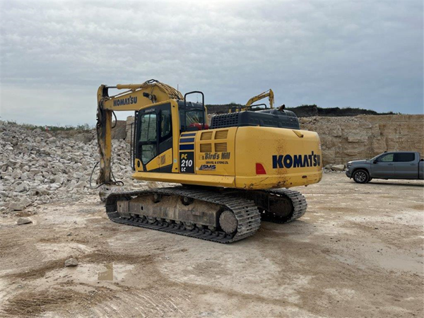 2016 Komatsu PC210LC-11 5062