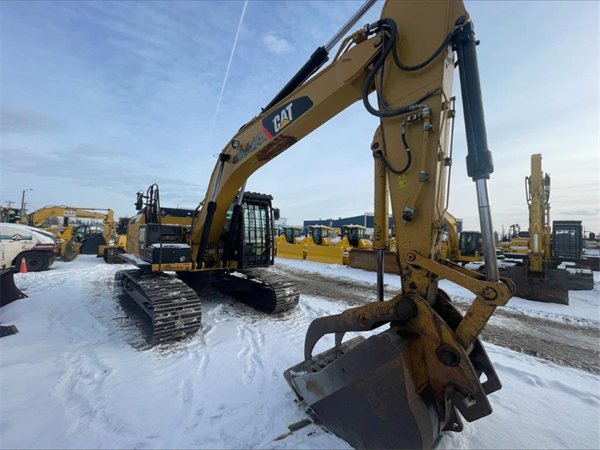 2014 CATERPILLAR 324E L 5106