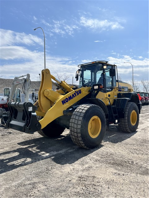 2023 Komatsu WA320-8 4971