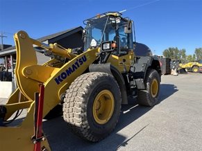 2022 KOMATSU WA320-8 5152