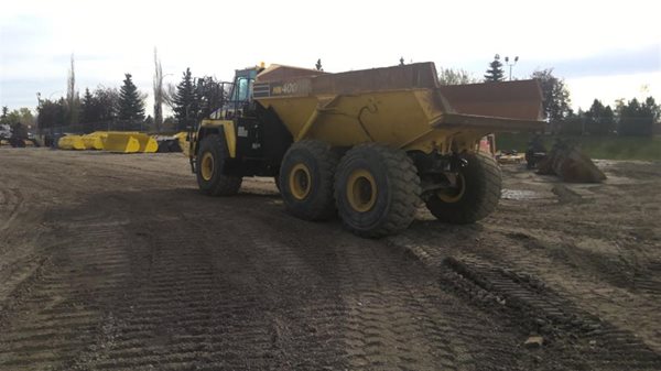2020 KOMATSU HM400-5 MD0055690