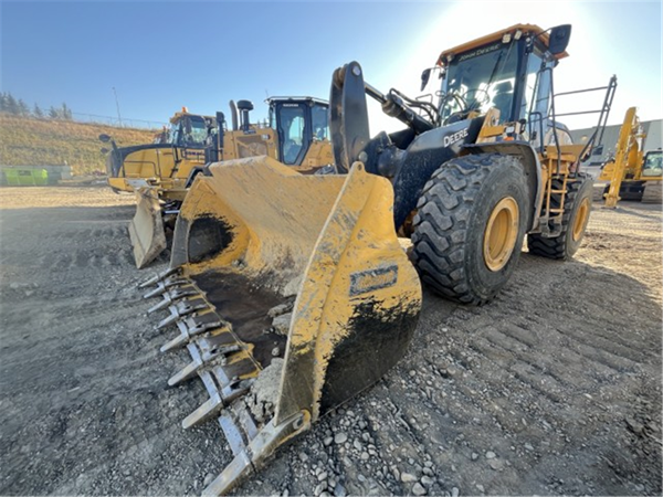 2022 DEERE 724 P-TIER 5289