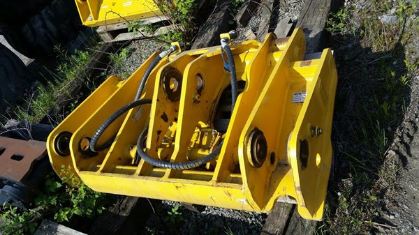 2015 ZZ HYDQC-WL320 2266