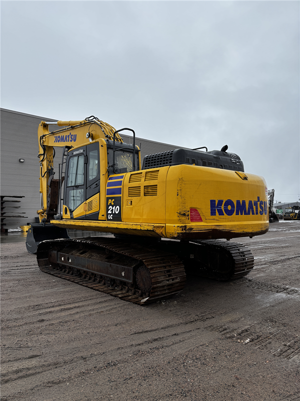 2023 Komatsu PC210LC-11 5406