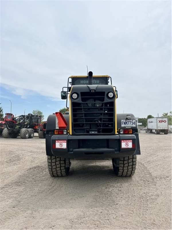 2022 Komatsu WA270-8 4956