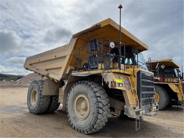 2004 Komatsu HD465-7 5190