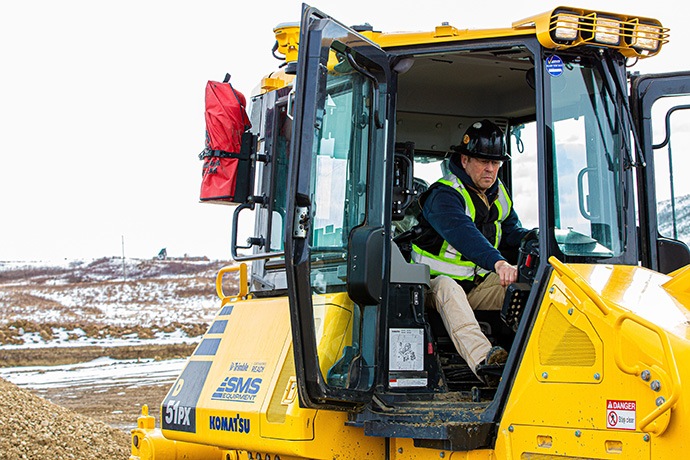 Little Track equipped its Komatsu dozer with 3D aftermarket technologies installed by SMS Equipment. As a result, the company experienced significant improvements in operational efficiencies.