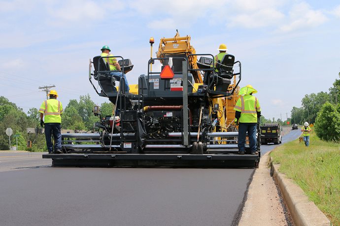 Finisseurs pour autoroutes